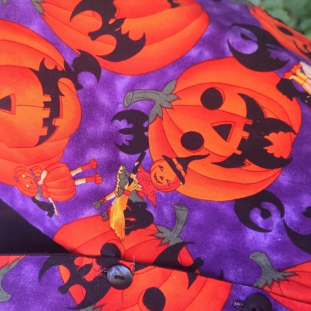 Capelli Designs, Halloween Pumpkin And Jack O Lanterns Vest in Orange & Purple - Picture 5 of 12